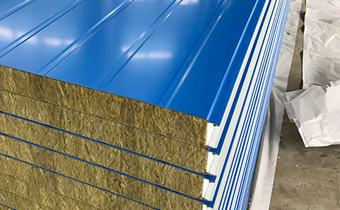 巖棉夾芯板的特點(diǎn)特征有哪些