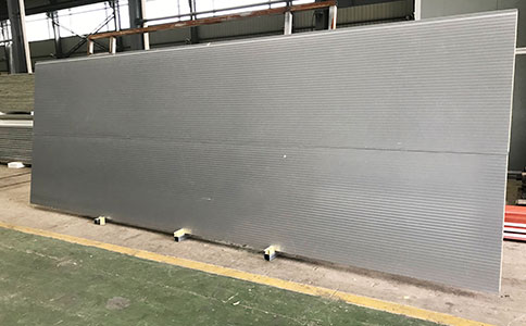 巖棉夾芯橫裝板在哪些場景下使用效果最佳？